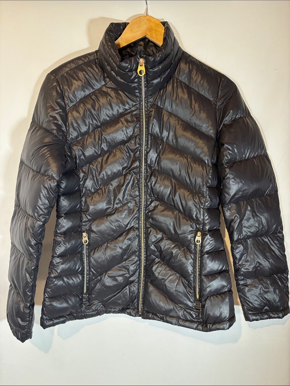 Calvin Klein Women's Black light Packable down Puffer Jacket